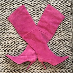 Thigh-high Pink Suede Boots